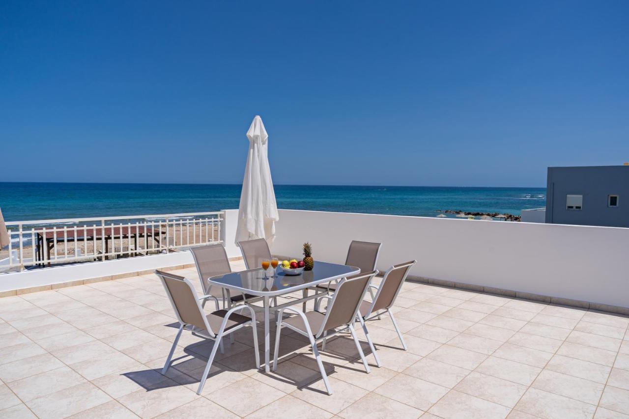 Azure Seaside Apts Magnisia Экстерьер фото