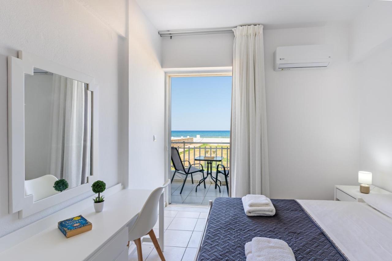 Azure Seaside Apts Magnisia Экстерьер фото