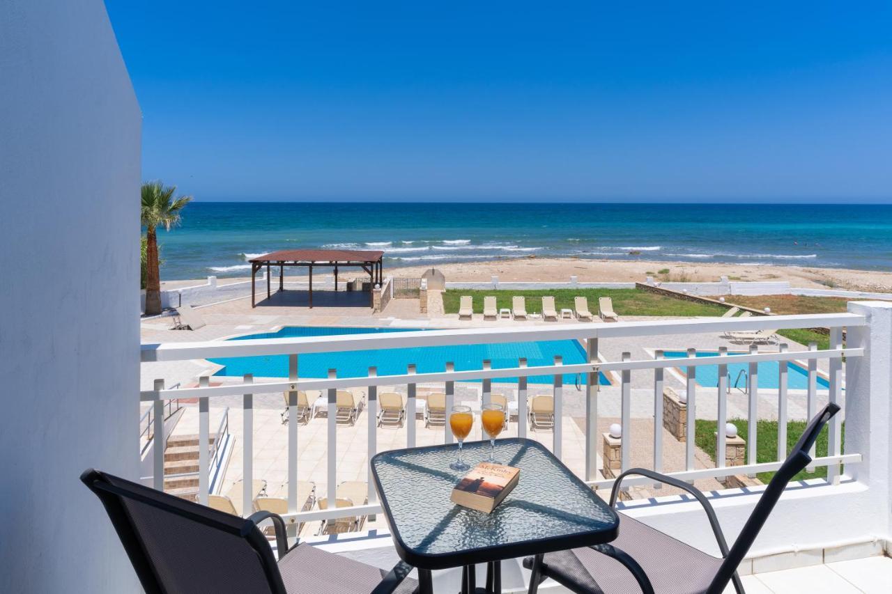 Azure Seaside Apts Magnisia Экстерьер фото