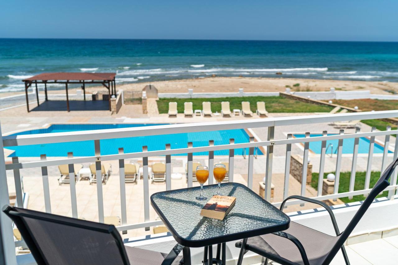 Azure Seaside Apts Magnisia Экстерьер фото