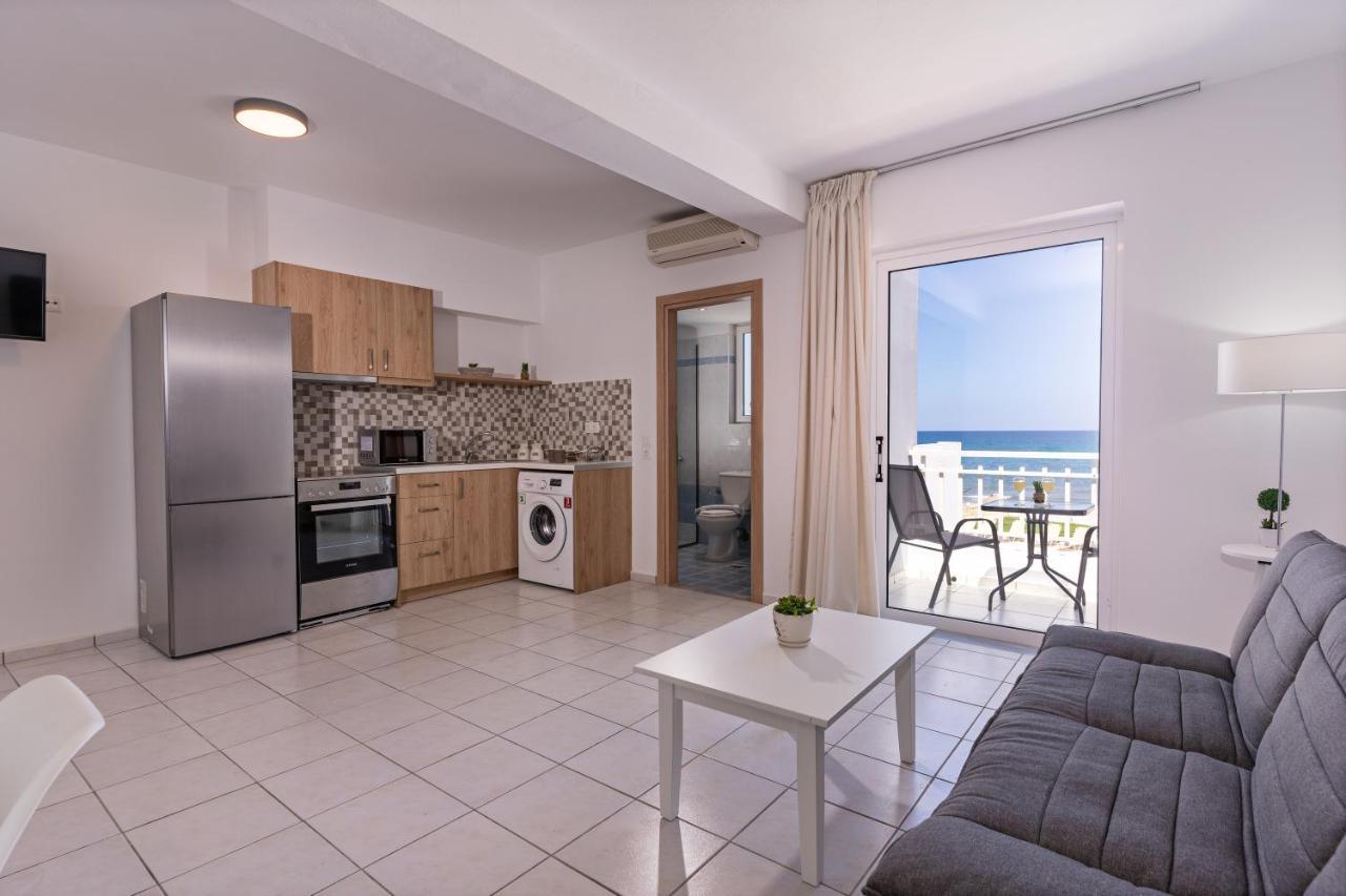 Azure Seaside Apts Magnisia Экстерьер фото