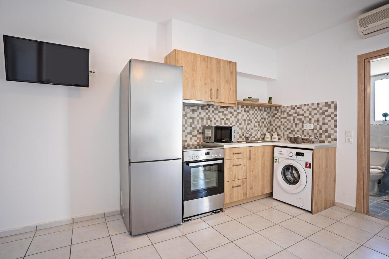 Azure Seaside Apts Magnisia Экстерьер фото