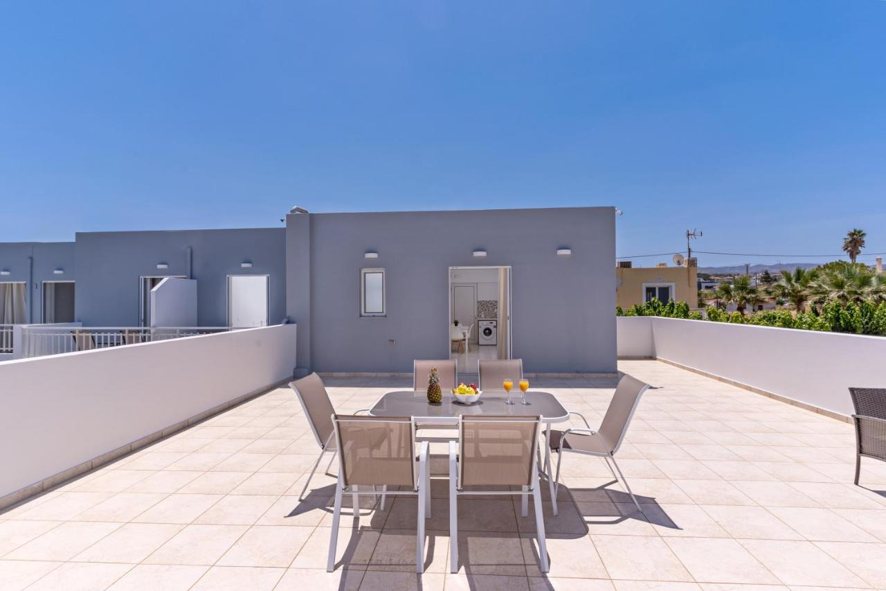 Azure Seaside Apts Magnisia Экстерьер фото